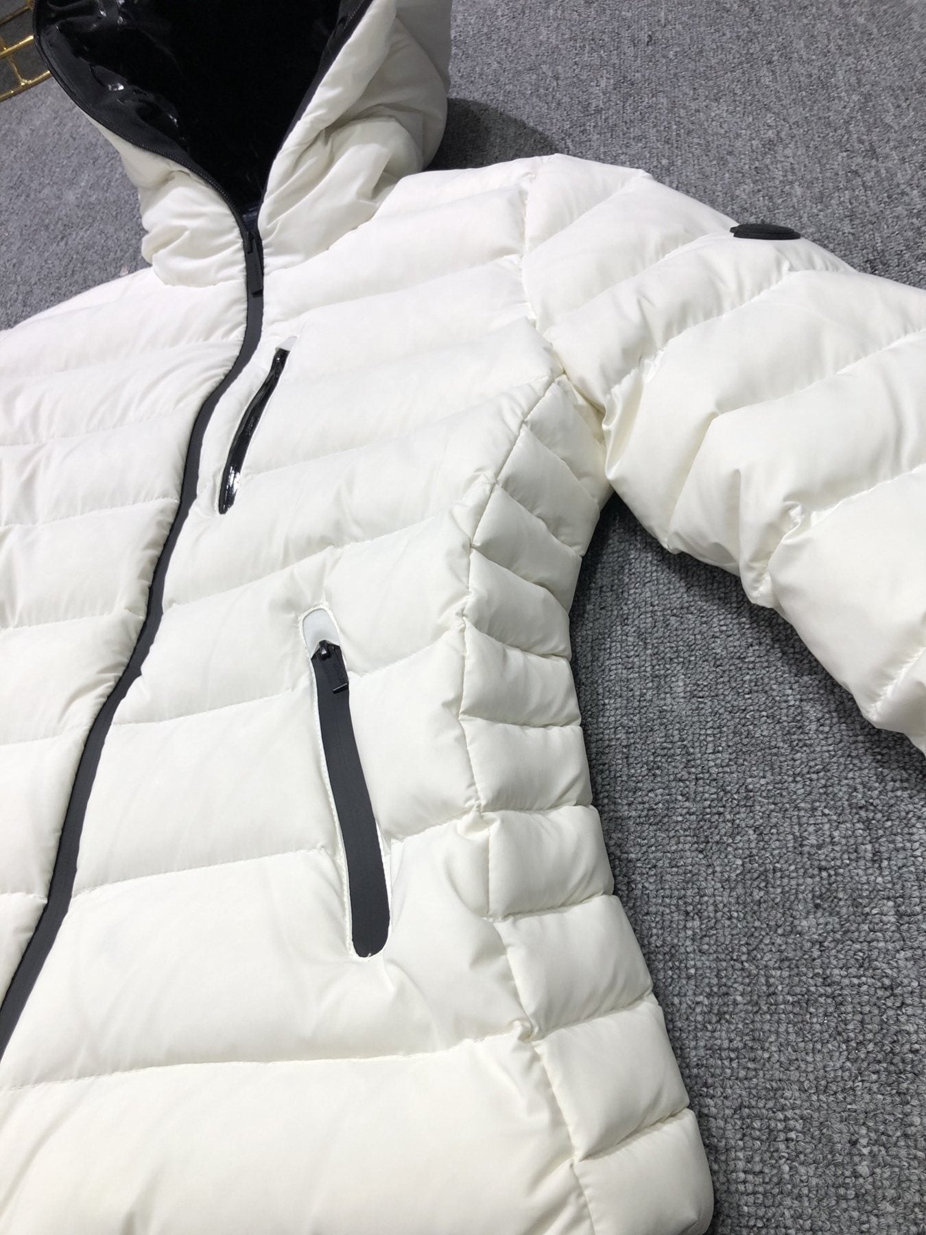 Moncler Women's Hooded Quilted Puffer Coat — detail