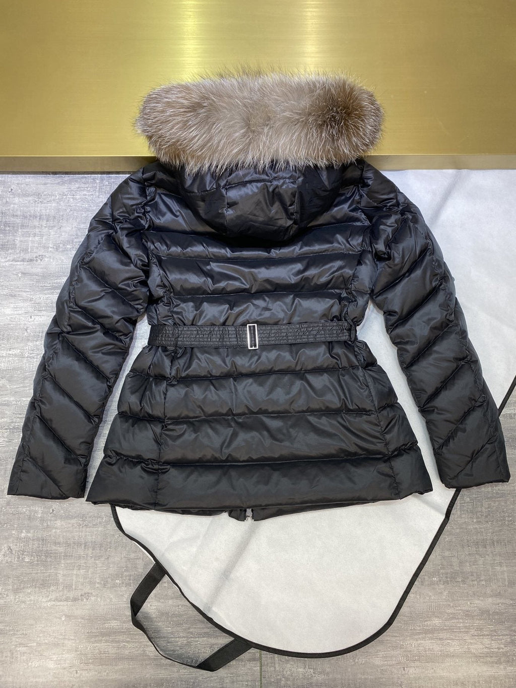 Moncler Fur-Trim Hood Belted Short Down Coat — back