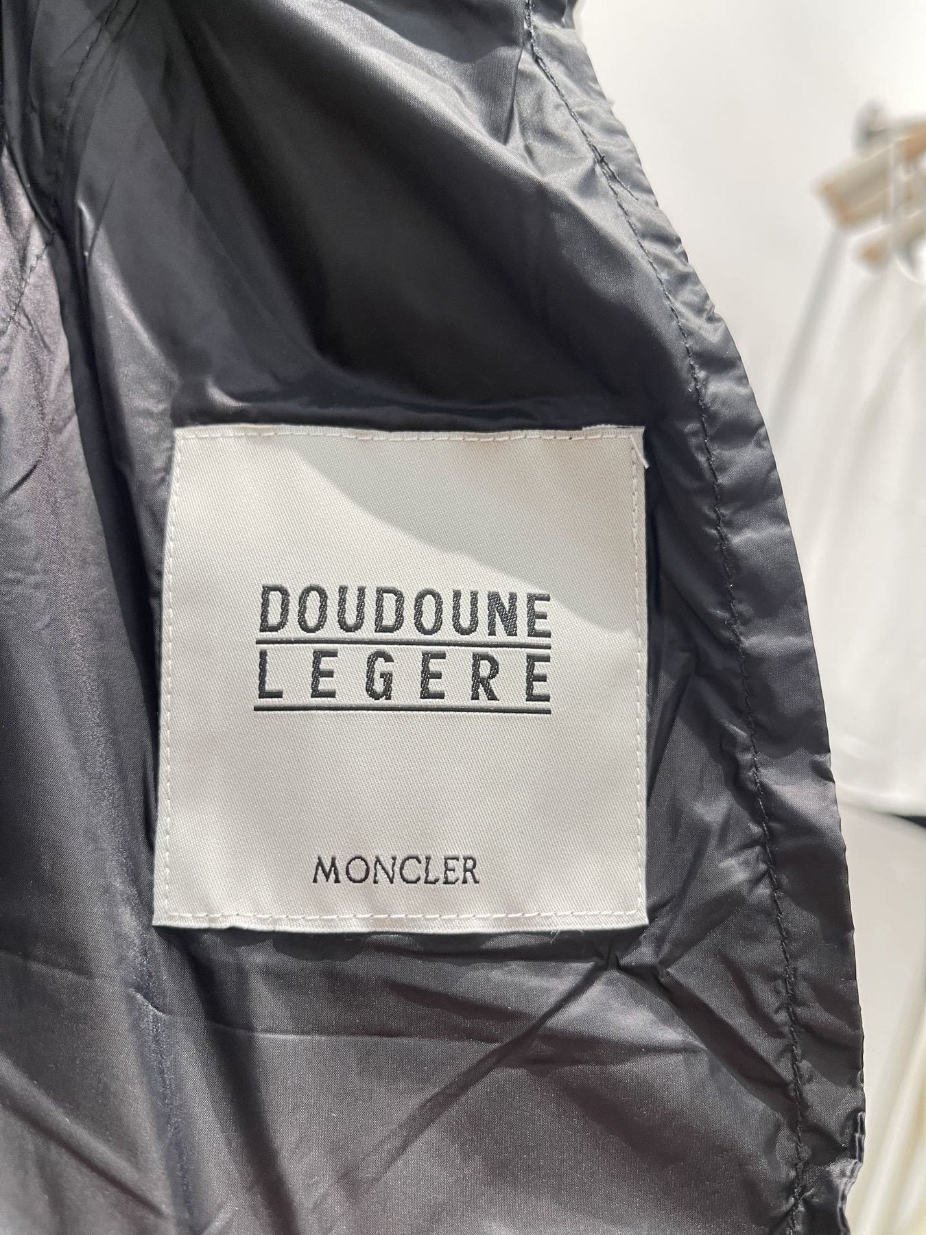 Moncler Black Quilted Short Down Coat — neck_label