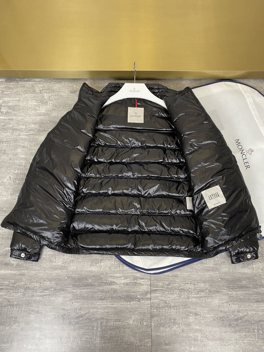Moncler Lightweight Quilted Puffer Coat — hang_tag