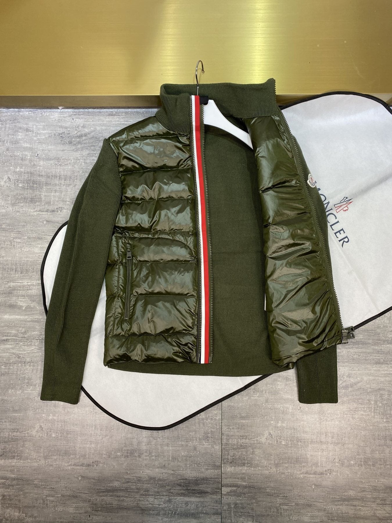 Moncler Quilted Knit-Sleeve Zip Jacket — detail