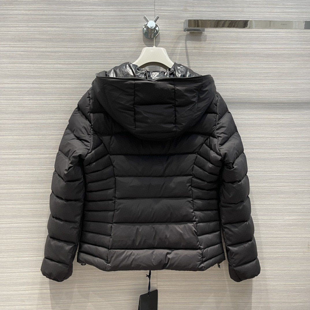 Moncler Women's Reversible Hooded Letter Graphic Puffer Coat — back