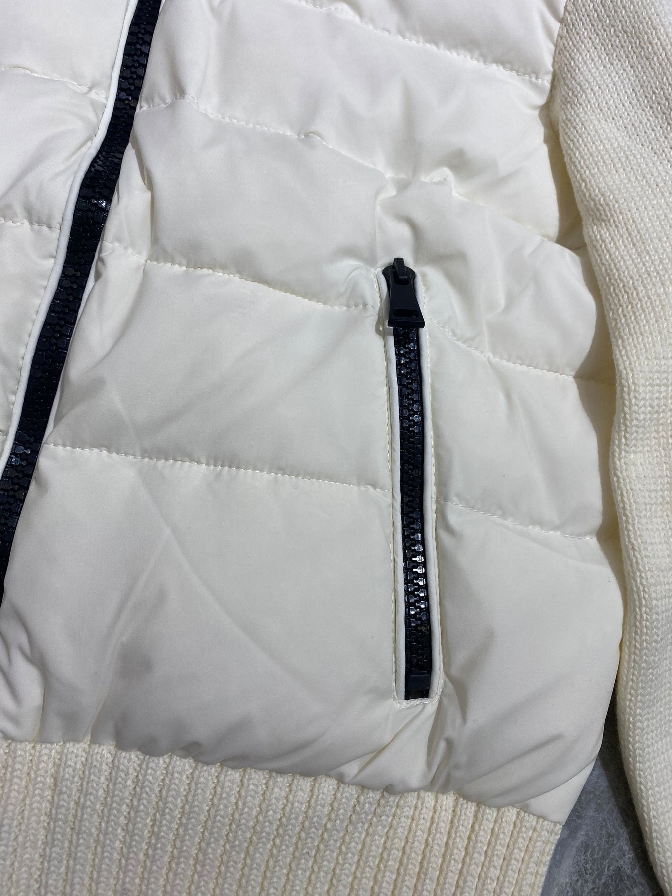 Moncler Women's Knit-Sleeve Puffer Jacket — detail