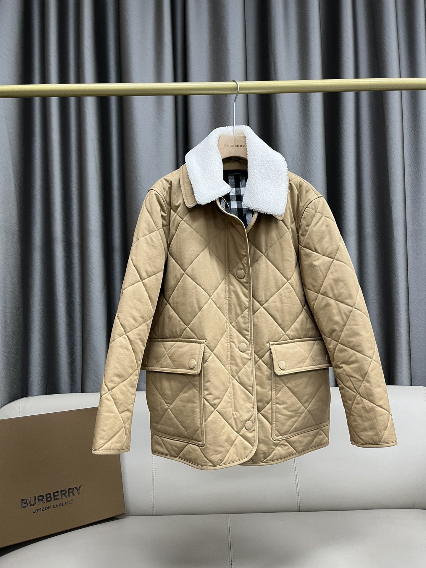 Burberry Diamond-Quilted Contrast-Collar Jacket — hero