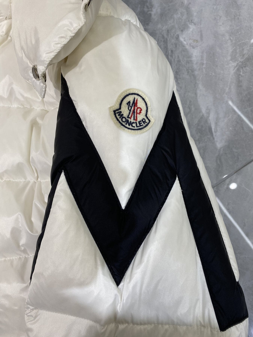 Moncler Glossy Hooded Puffer Coat — detail