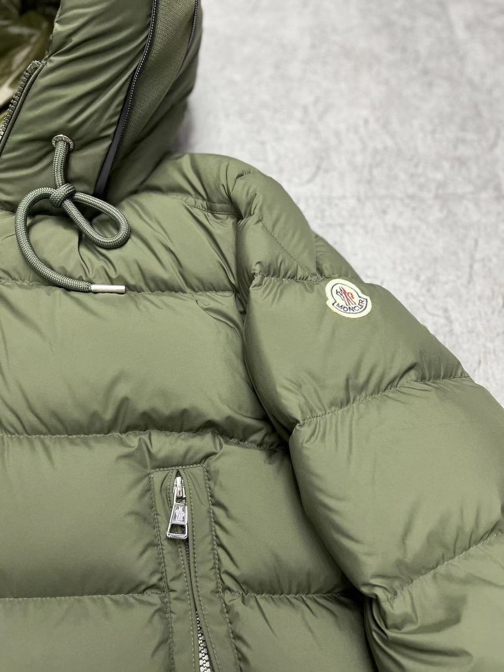Moncler Hooded Short Down Coat — detail