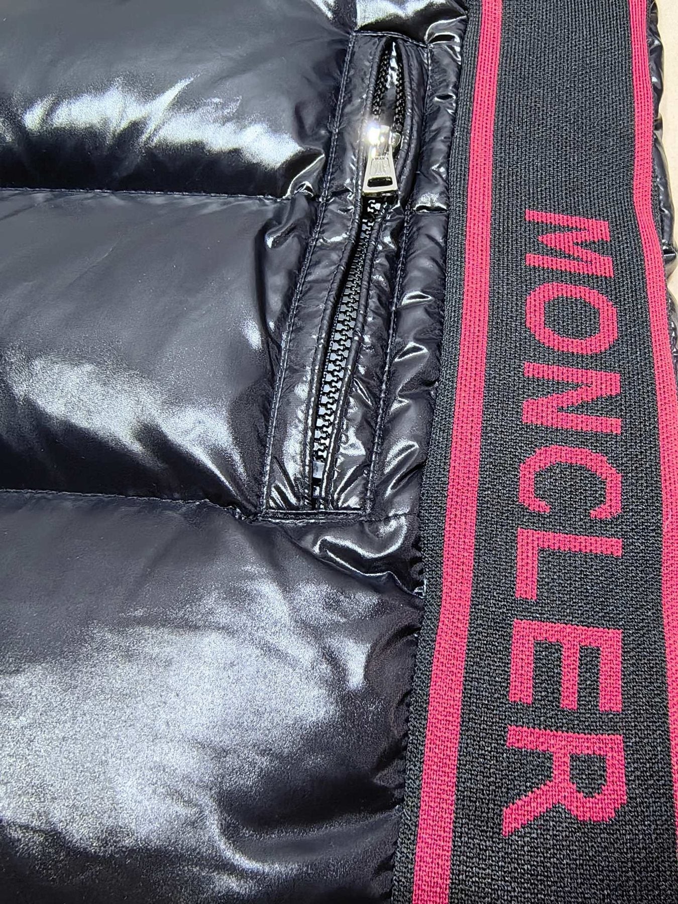 Moncler Glossy Knit-Panel Short Down Coat — detail