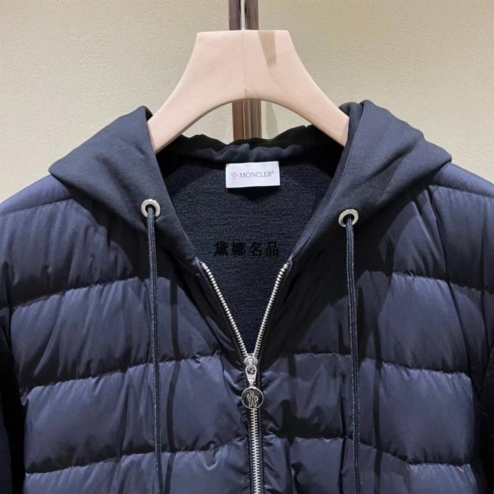 Moncler Hooded Hybrid Quilted Knit Puffer Jacket — neck_label