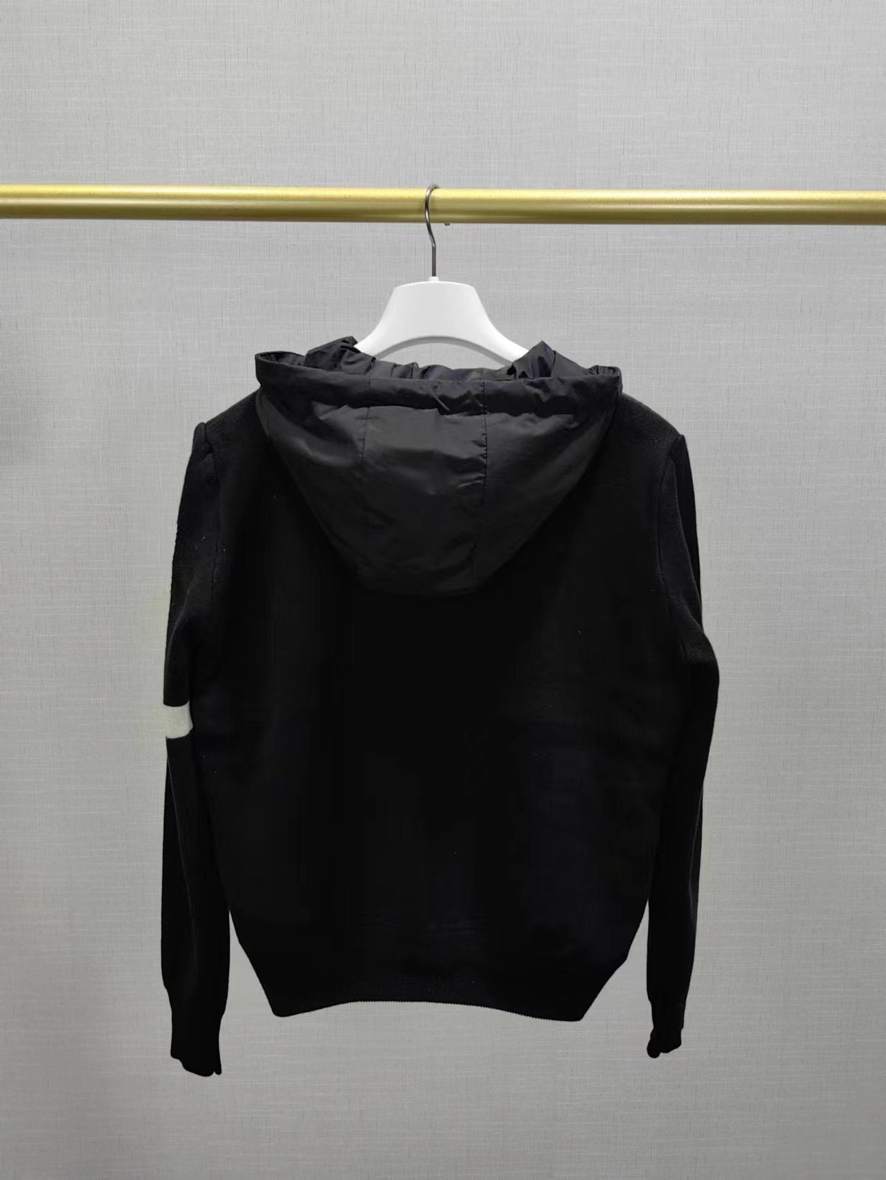 Moncler Hooded Hybrid Quilted Knit Puffer Jacket — back
