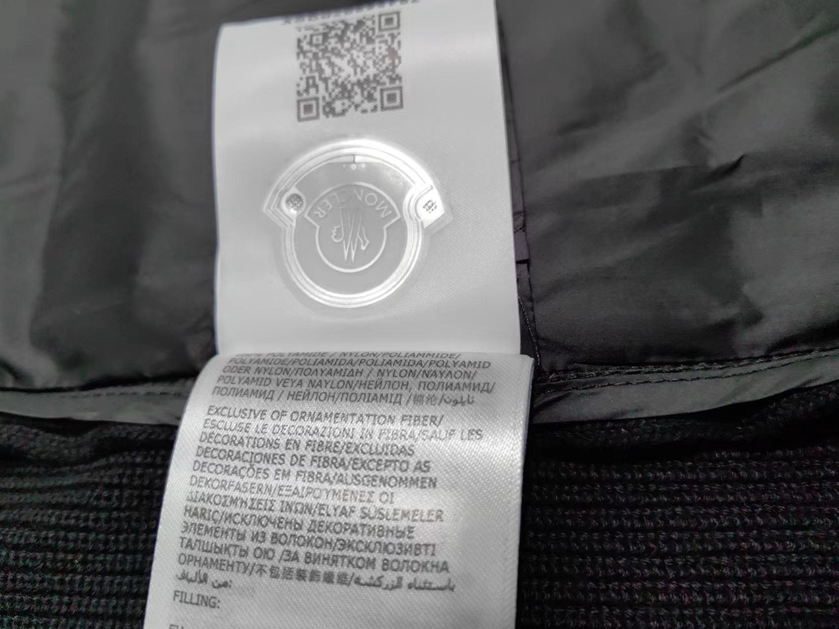Moncler Quilted Knit-Sleeve Hooded Jacket — neck_label