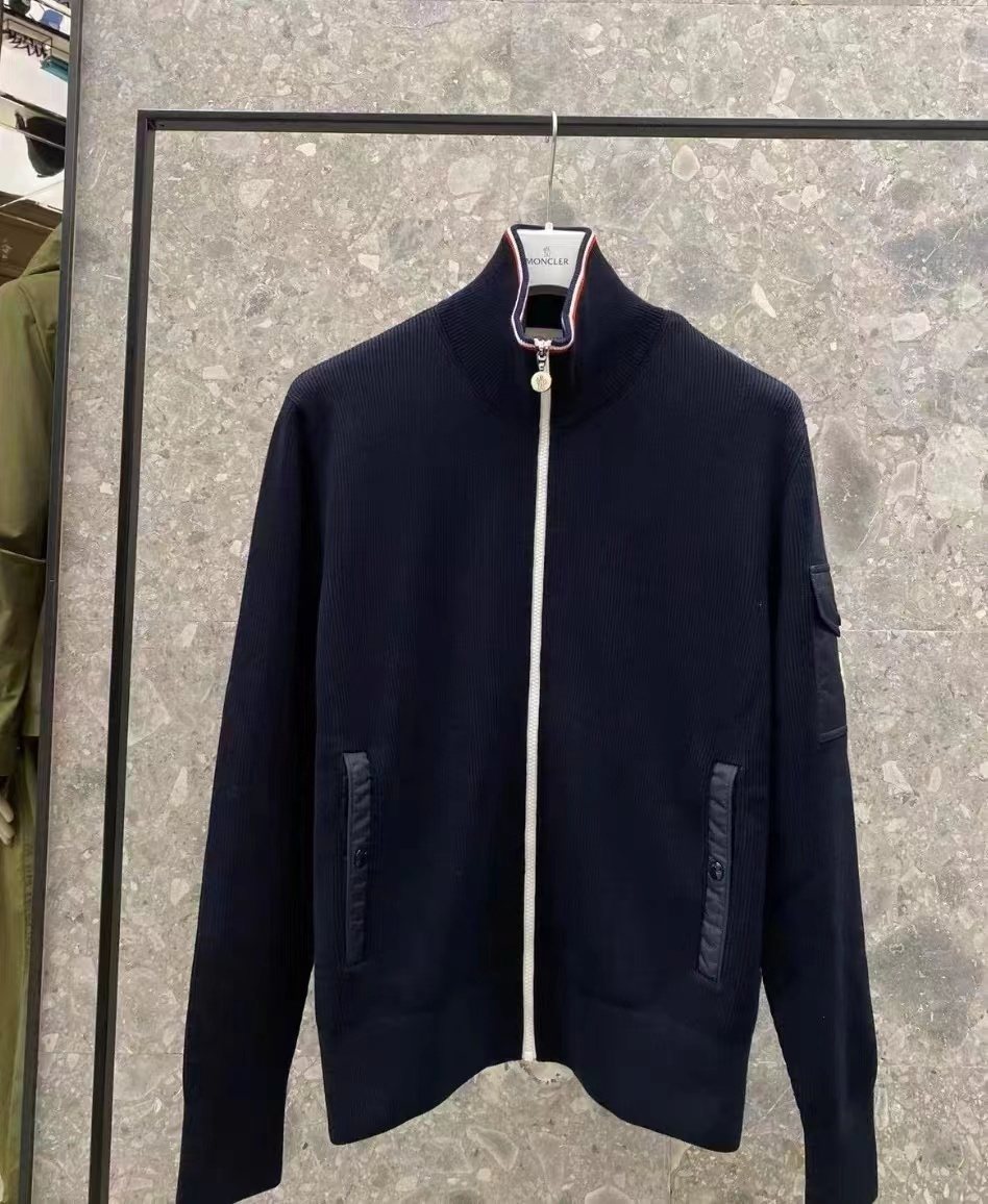 Moncler Men's Full-Zip Mock-Neck Knit Jacket — front