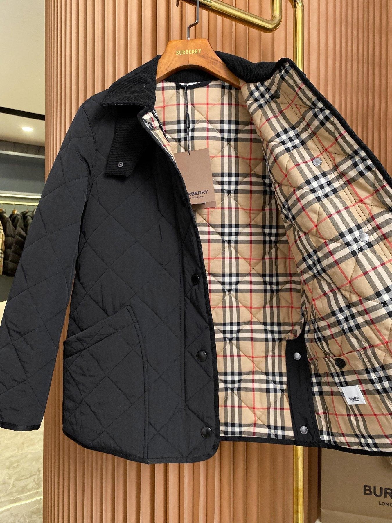 Burberry Diamond-Quilted Check-Lined Jacket — detail