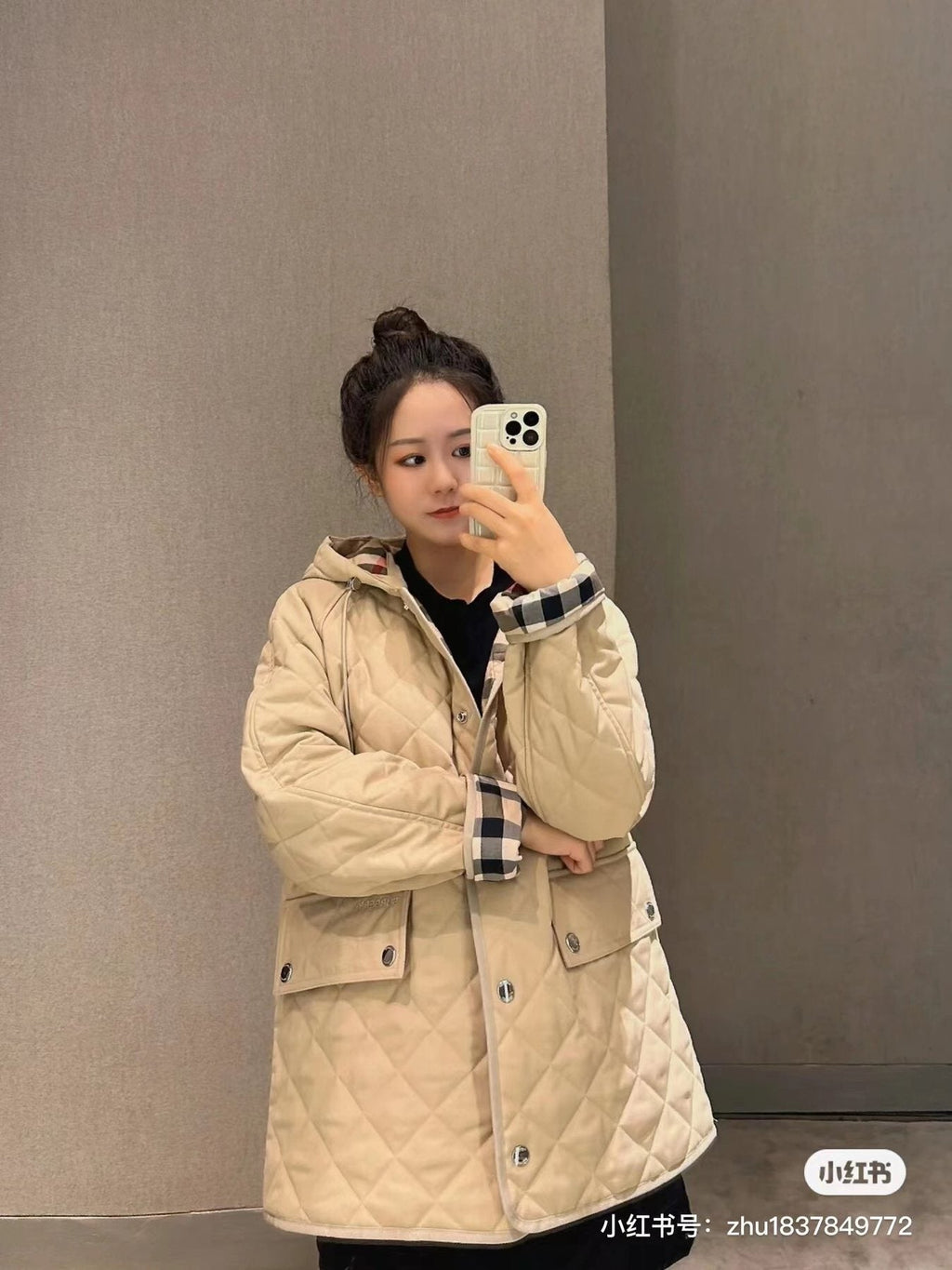 Burberry Diamond-Quilted Hooded Jacket — side