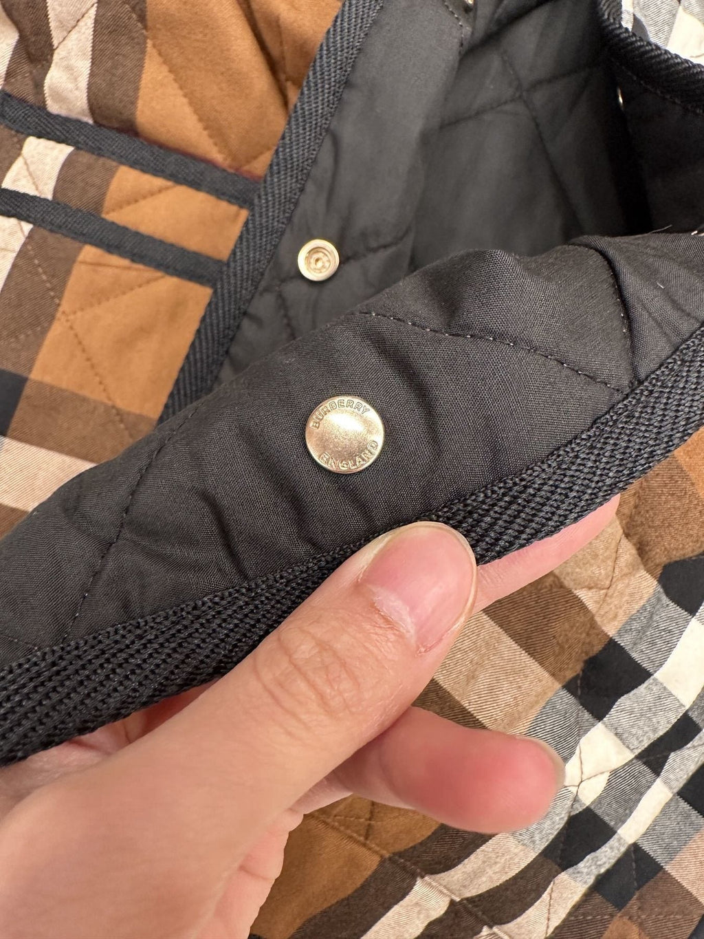 Burberry Brown Check Quilted Jacket — detail