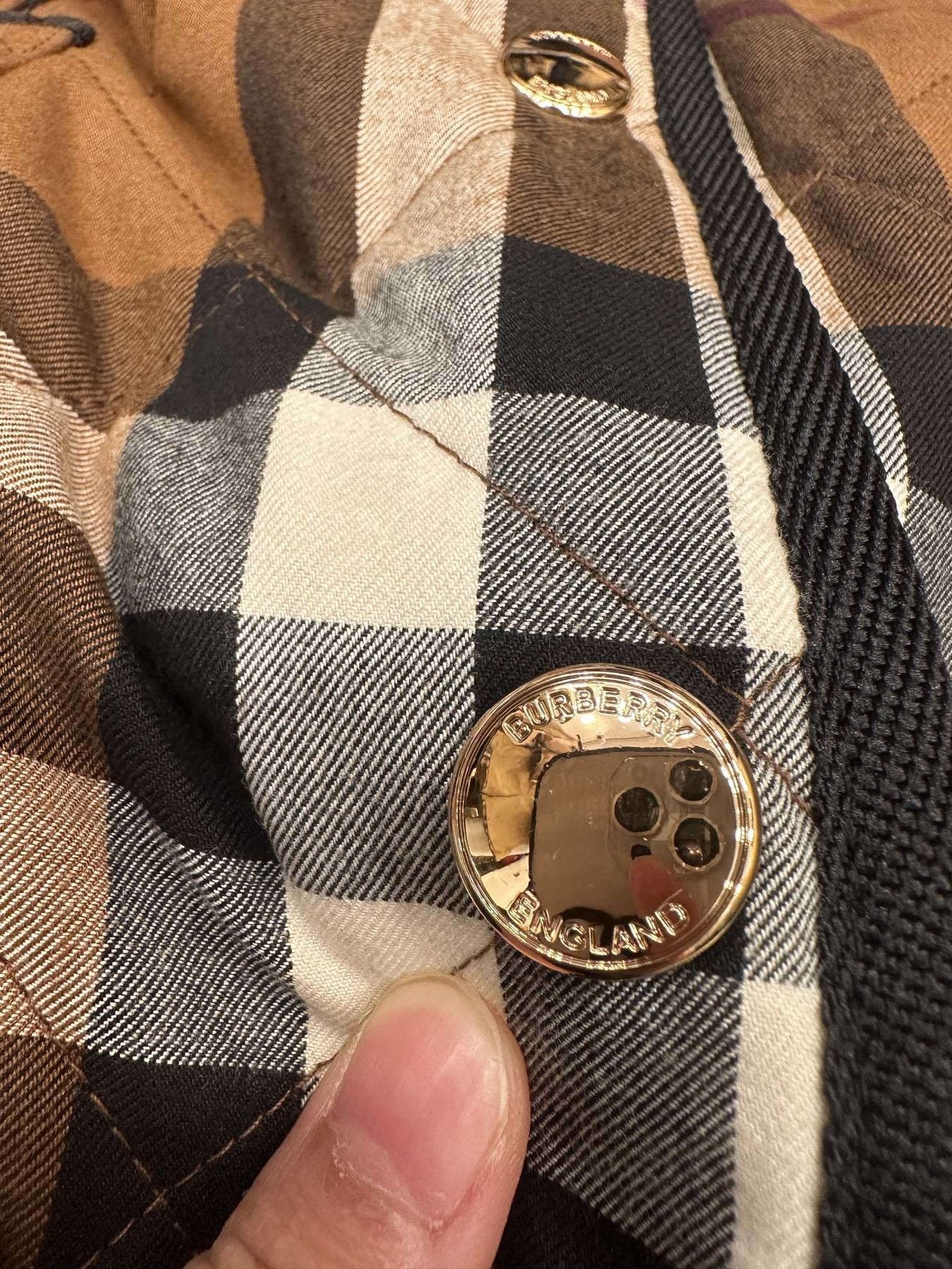 Burberry Brown Check Quilted Jacket — detail