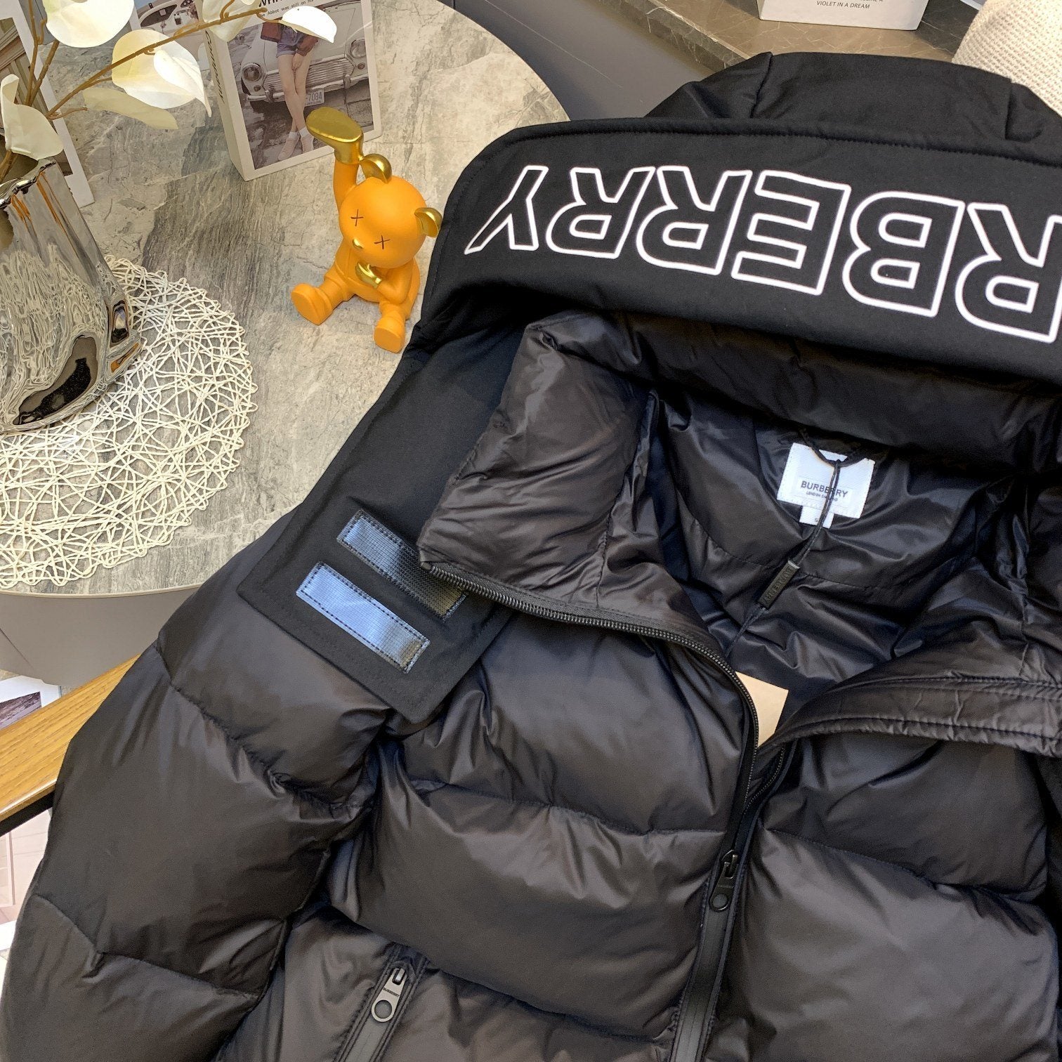 Burberry Hooded Short Down Jacket — detail