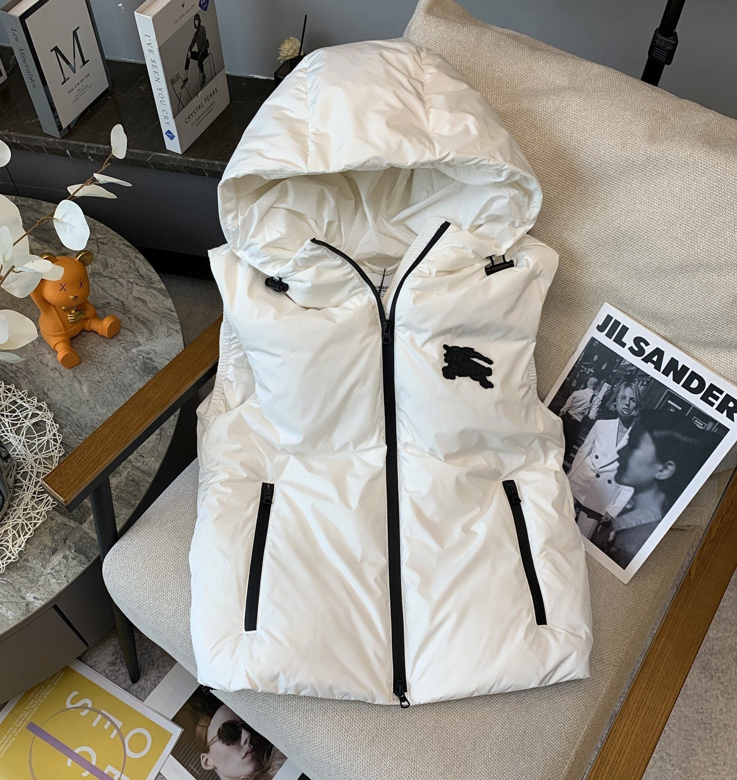 Burberry Pegasus-Emblem Hooded Down Vest — front