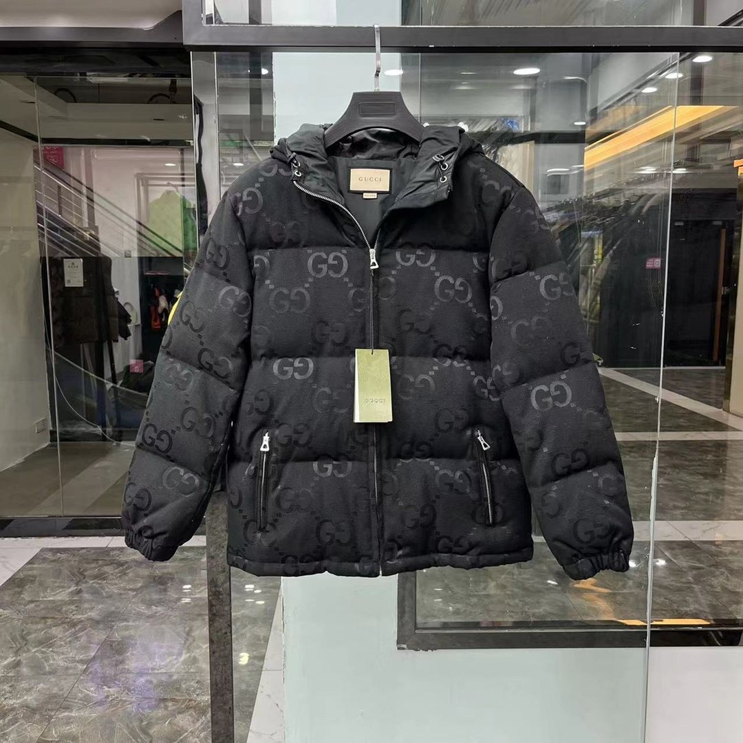 GUCCI Hooded Tonal Monogram Puffer Jacket — hang_tag