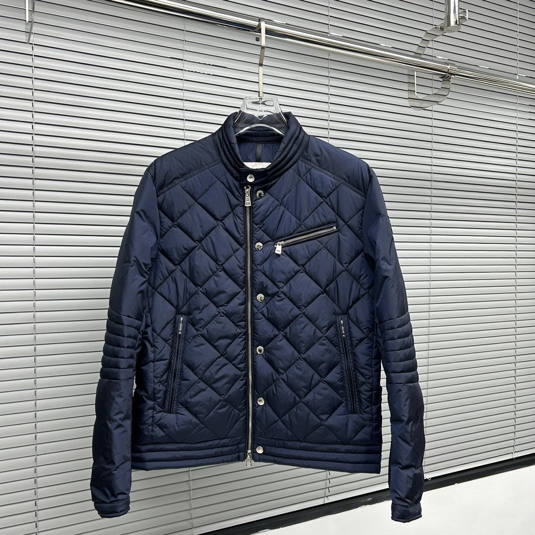 Moncler Diamond-Quilted Zip Coat — hero