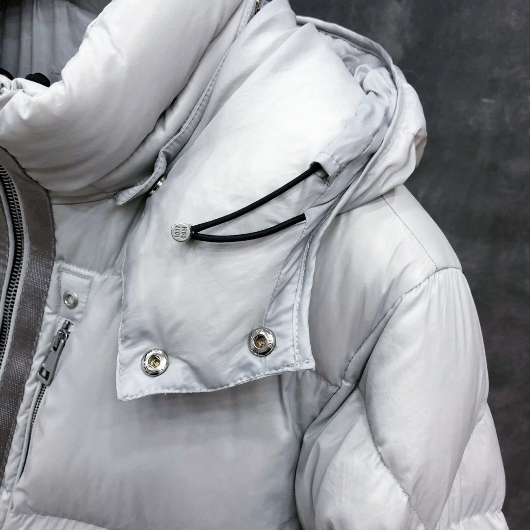 Moncler Hooded Quilted Puffer Coat — detail