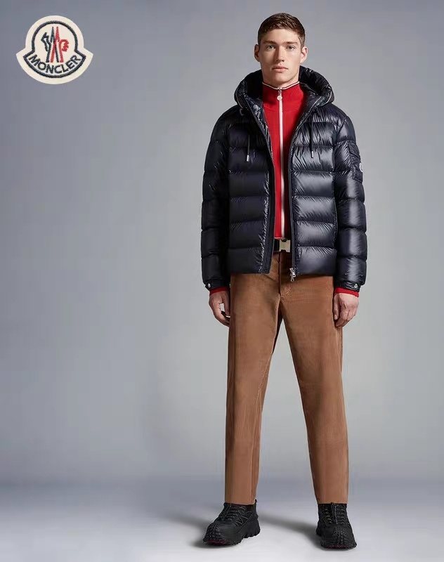 Moncler Hooded Contrast-Trim Short Puffer Coat — context