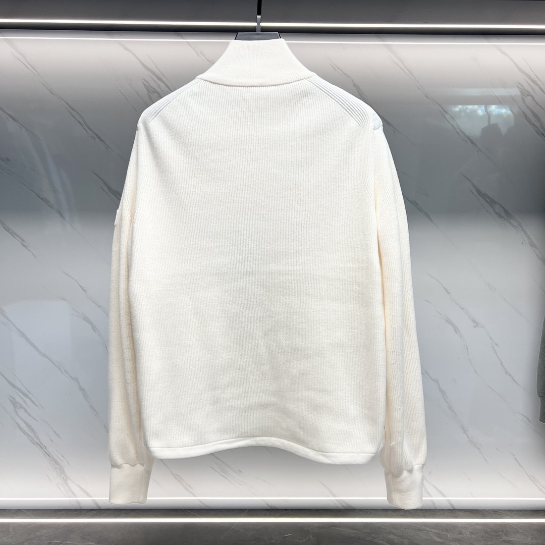 Dior Oblique Sweater Sleeve Down Jacket — back