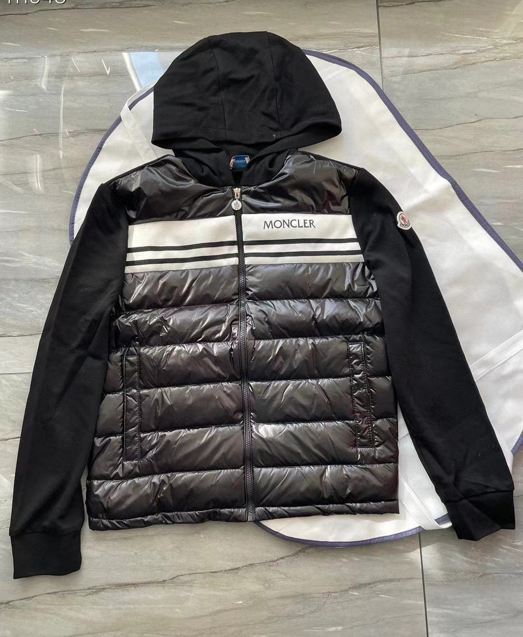 Moncler Hooded Knit-Sleeve Puffer Jacket — front
