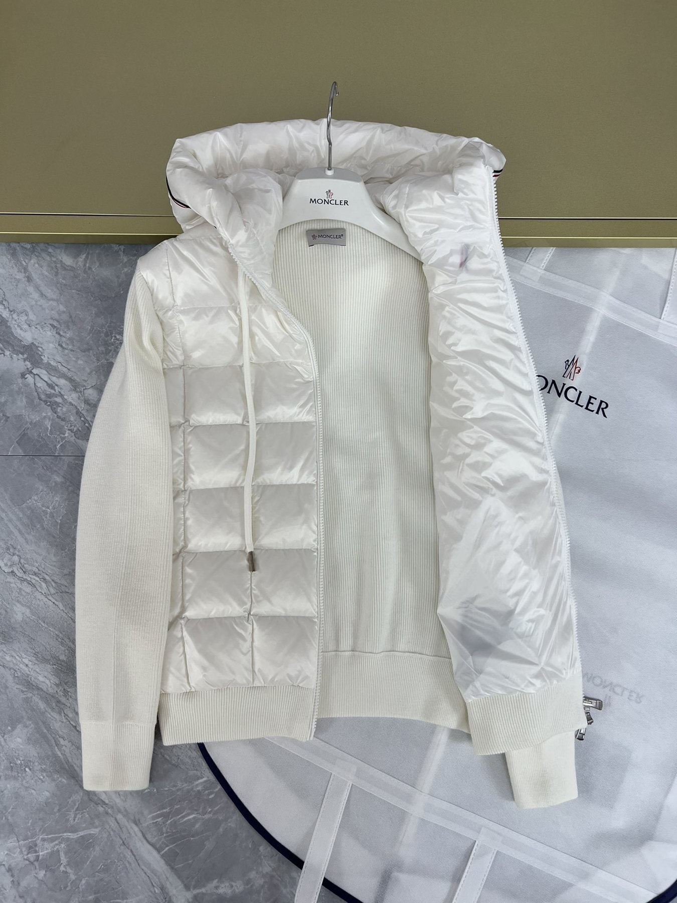 Moncler Hooded Knit Quilted Jacket — detail
