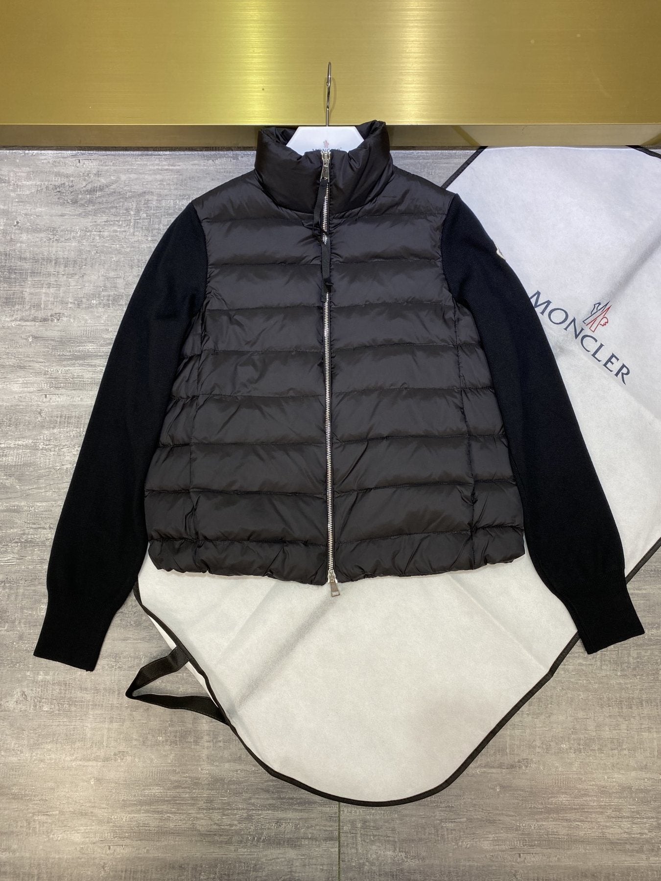 Moncler Women's Knit-Sleeve Hybrid Puffer Jacket — detail