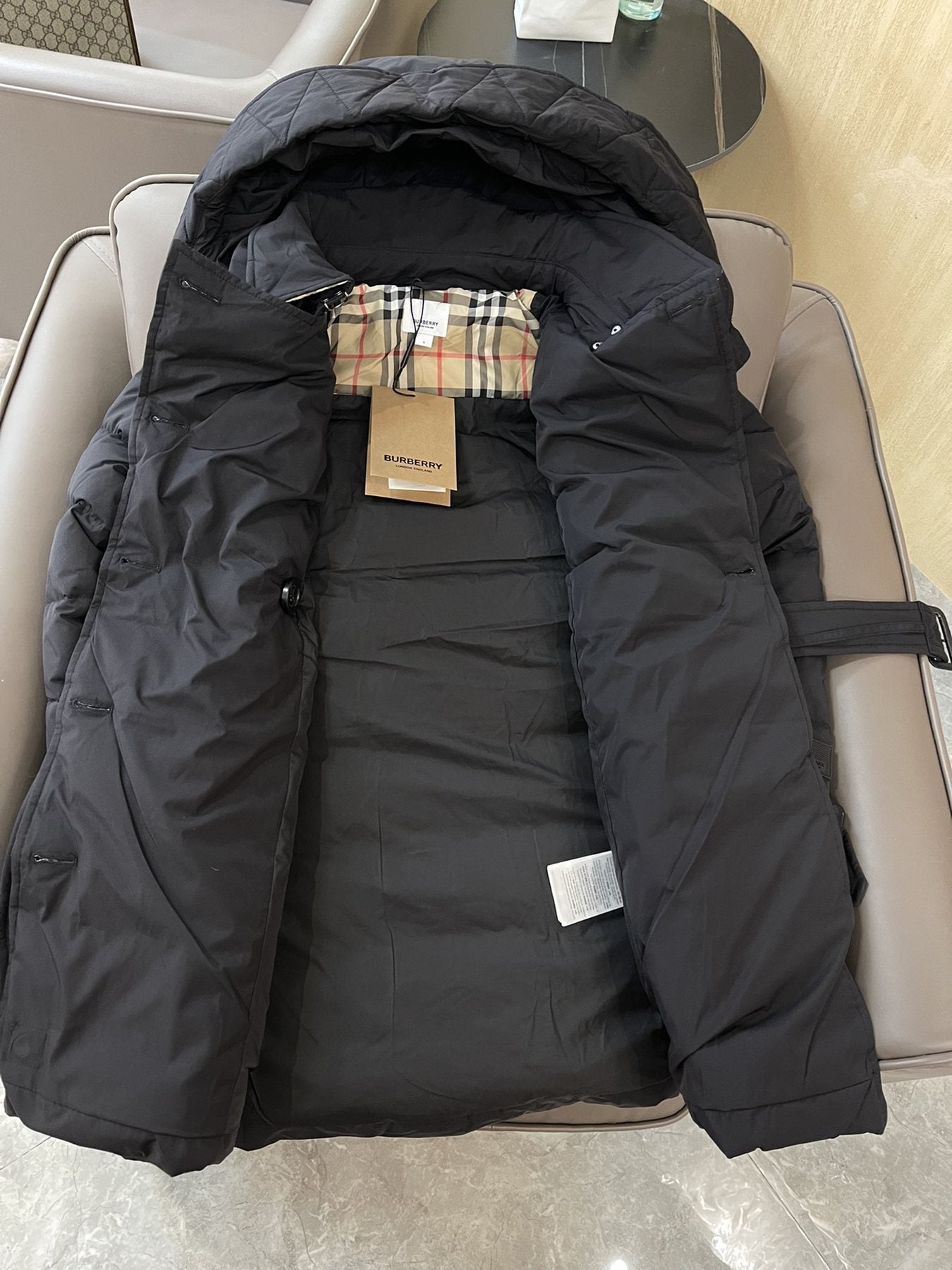 Burberry Belted Hooded Quilted Down Jacket — neck_label