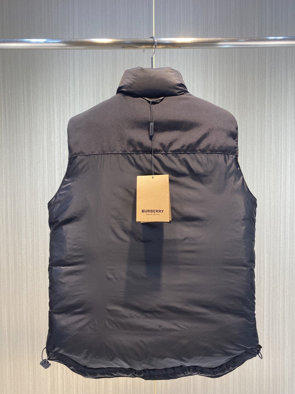 Burberry Reversible Check Quilted Vest — hang_tag