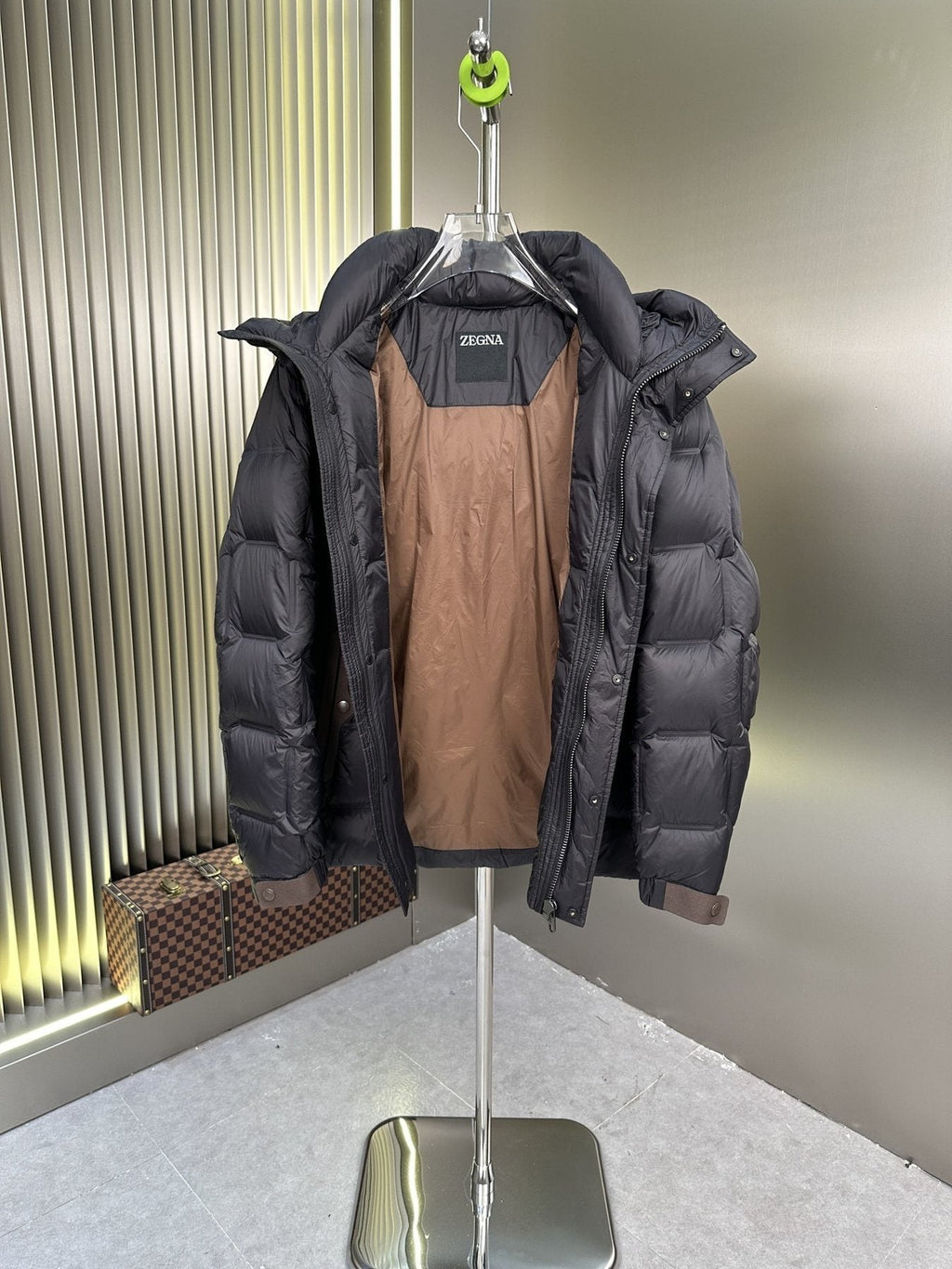 Zegna Quilted Hooded Short Down Coat — detail