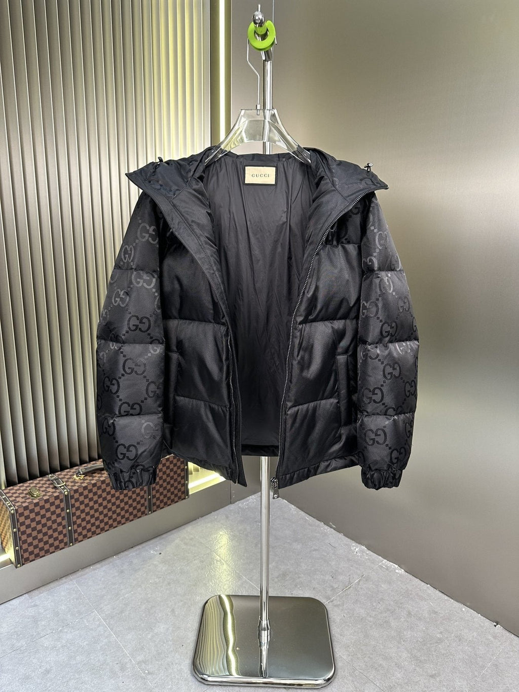 GUCCI Hooded Patterned-Panel Puffer Jacket — detail