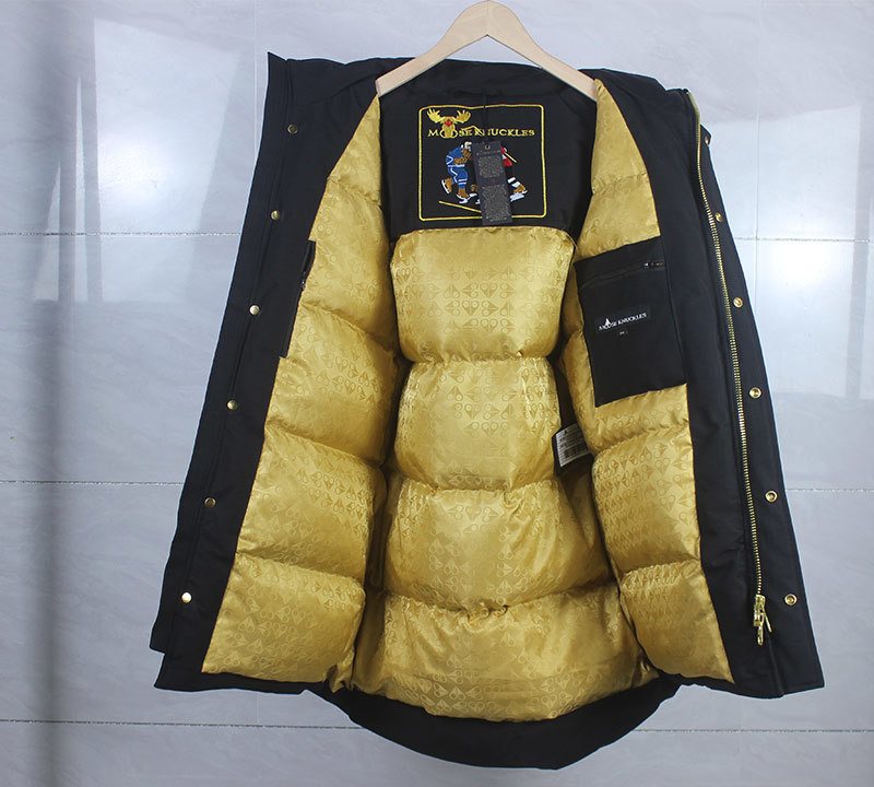 Moose Knuckles Gold-Tone Hardware Hooded Long Parka — detail