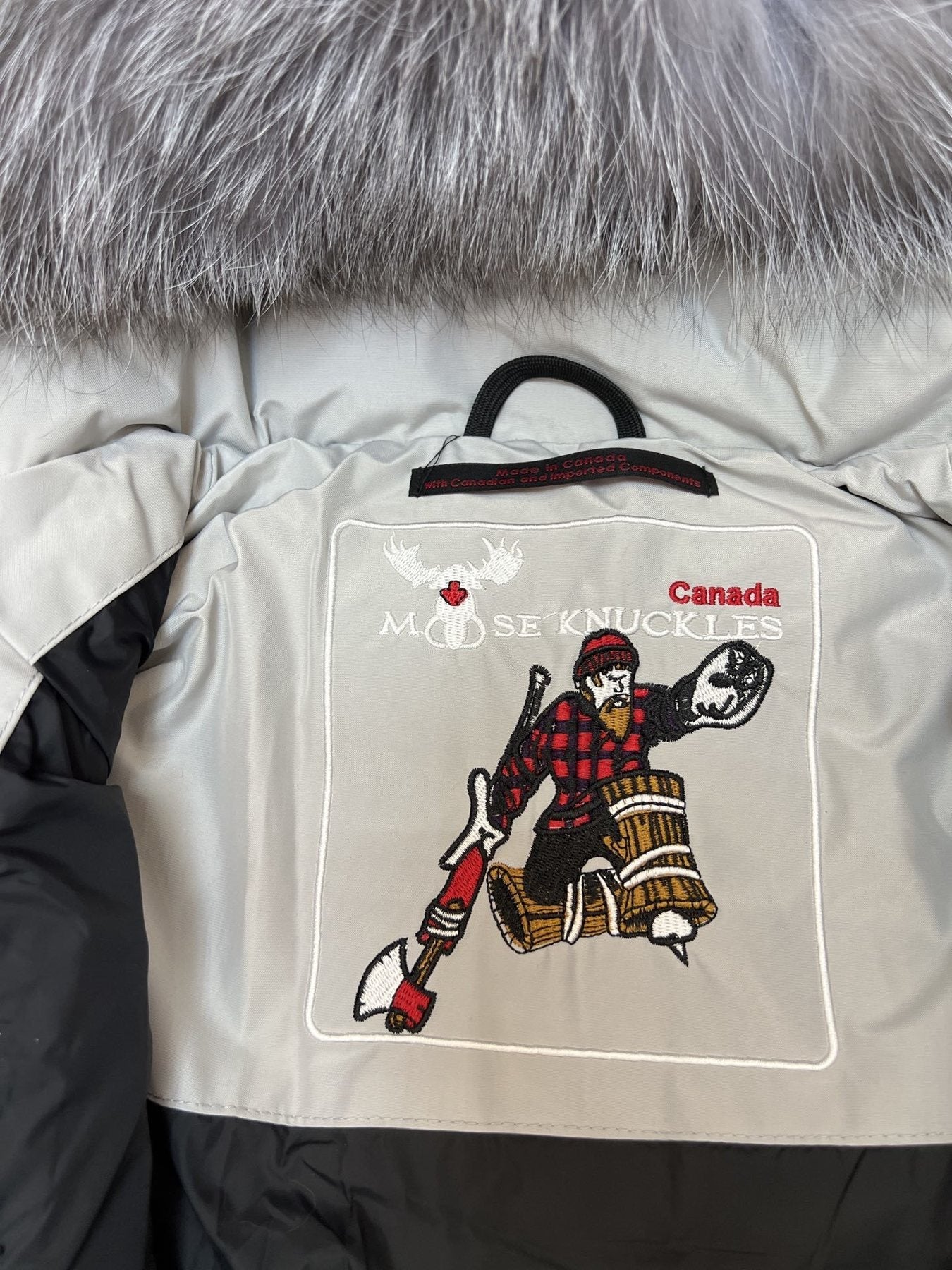Moose Knuckles Fur-Trim Hooded Puffer Jacket — detail
