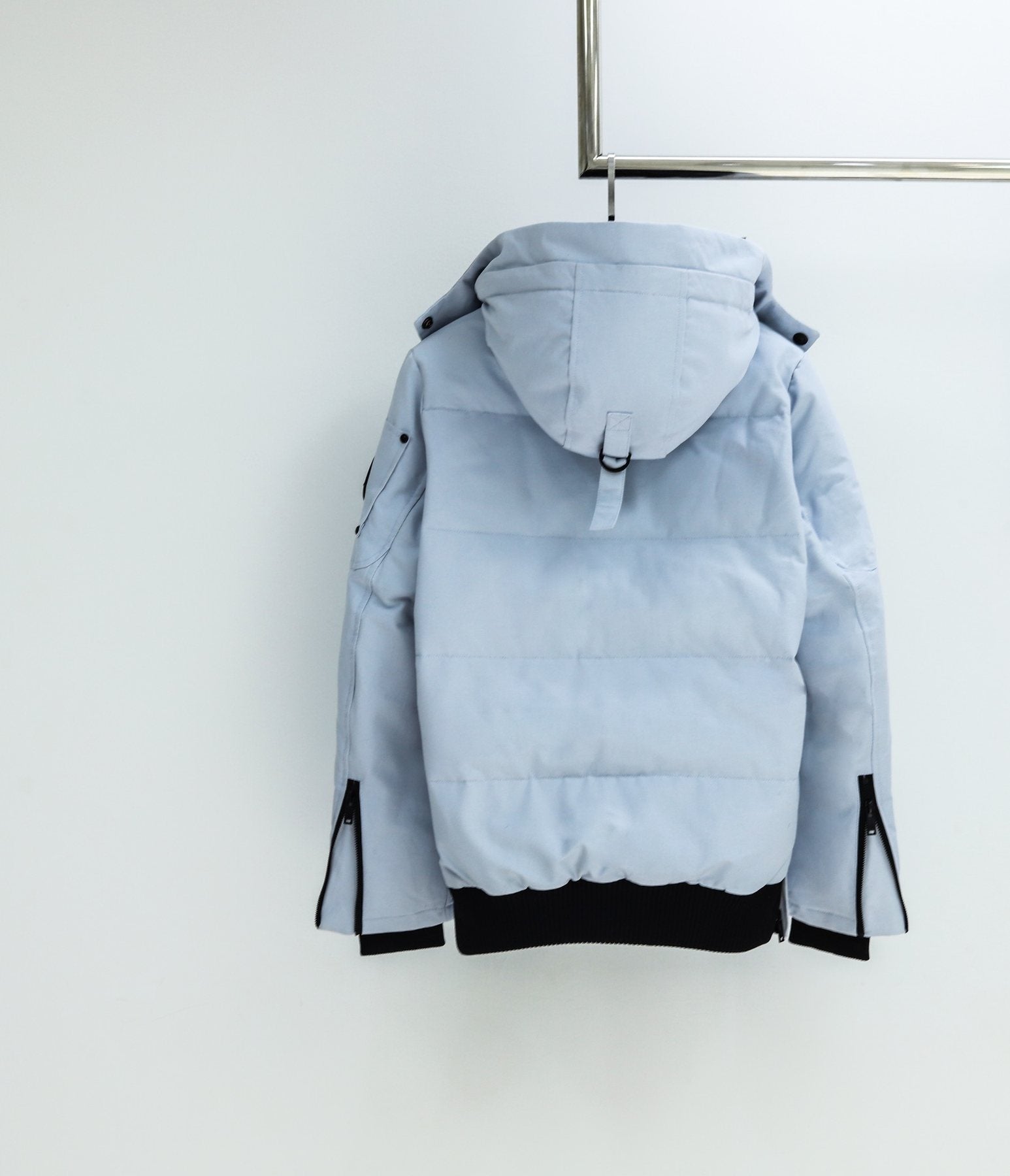Moose Knuckles Contrast Panel Hooded Puffer Jacket — back