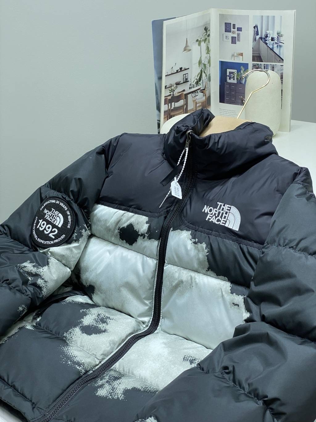 The North Face 1992 Abstract Panel Puffer Jacket — detail