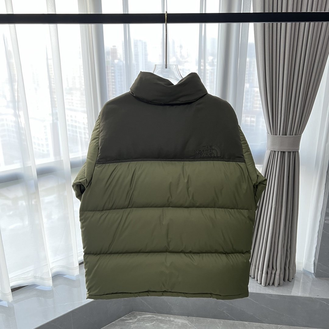The North Face Color-Block Logo Puffer Jacket — back