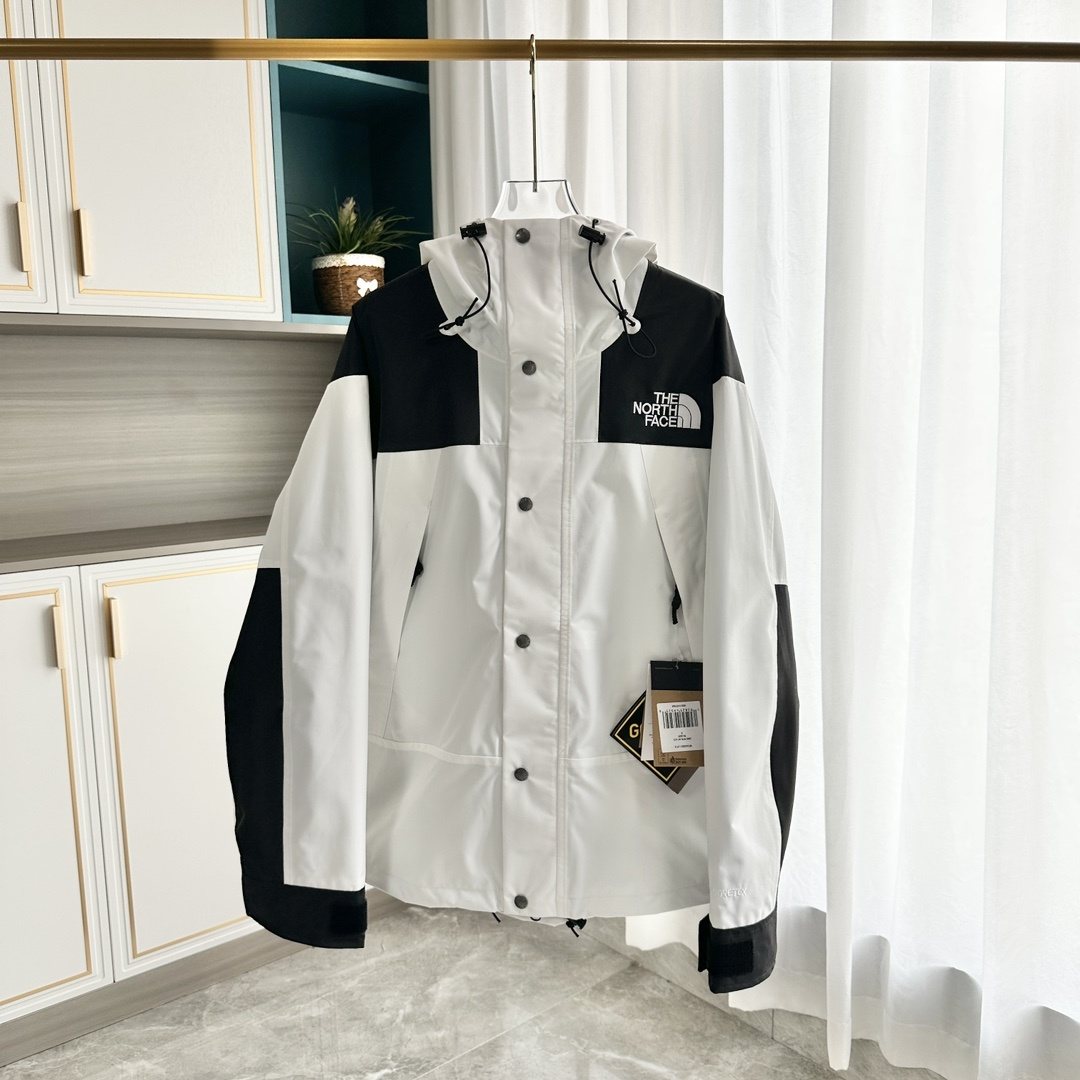 The North Face Color-Block Hooded Jacket — front