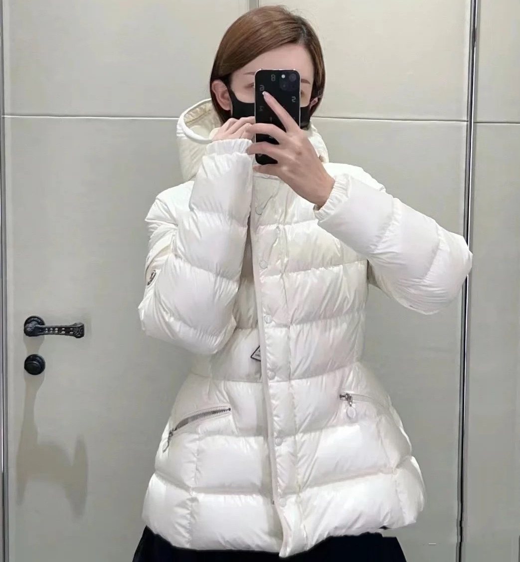 Moncler Hooded Quilted Puffer Coat — detail