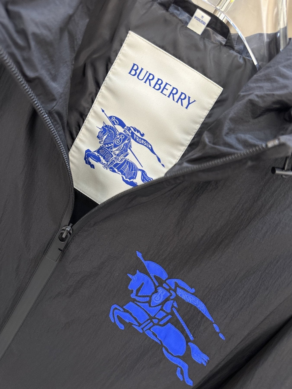 Burberry Blue Chest Graphic Hooded Zip Jacket — neck_label