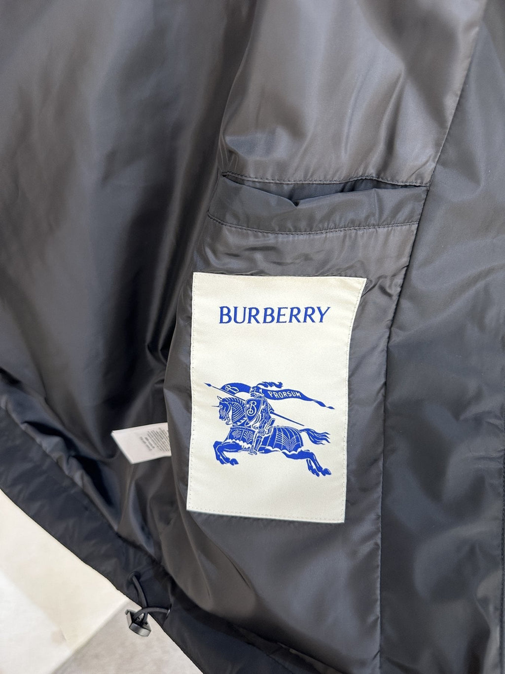 Burberry Hooded Utility Pocket Jacket — neck_label