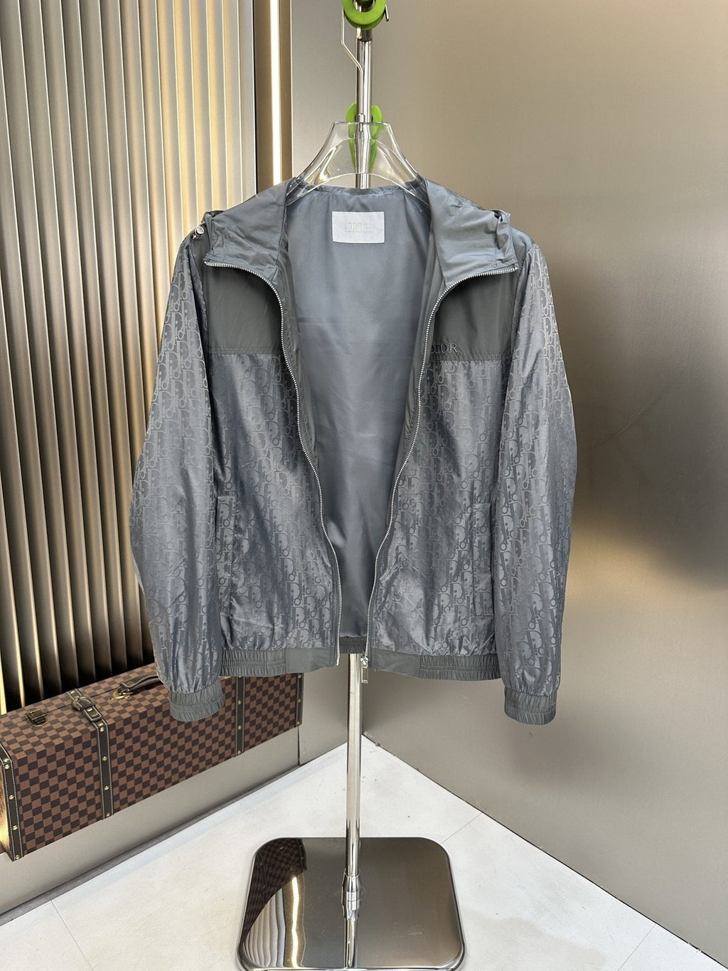 Dior Hooded Two-Tone Windbreaker — detail