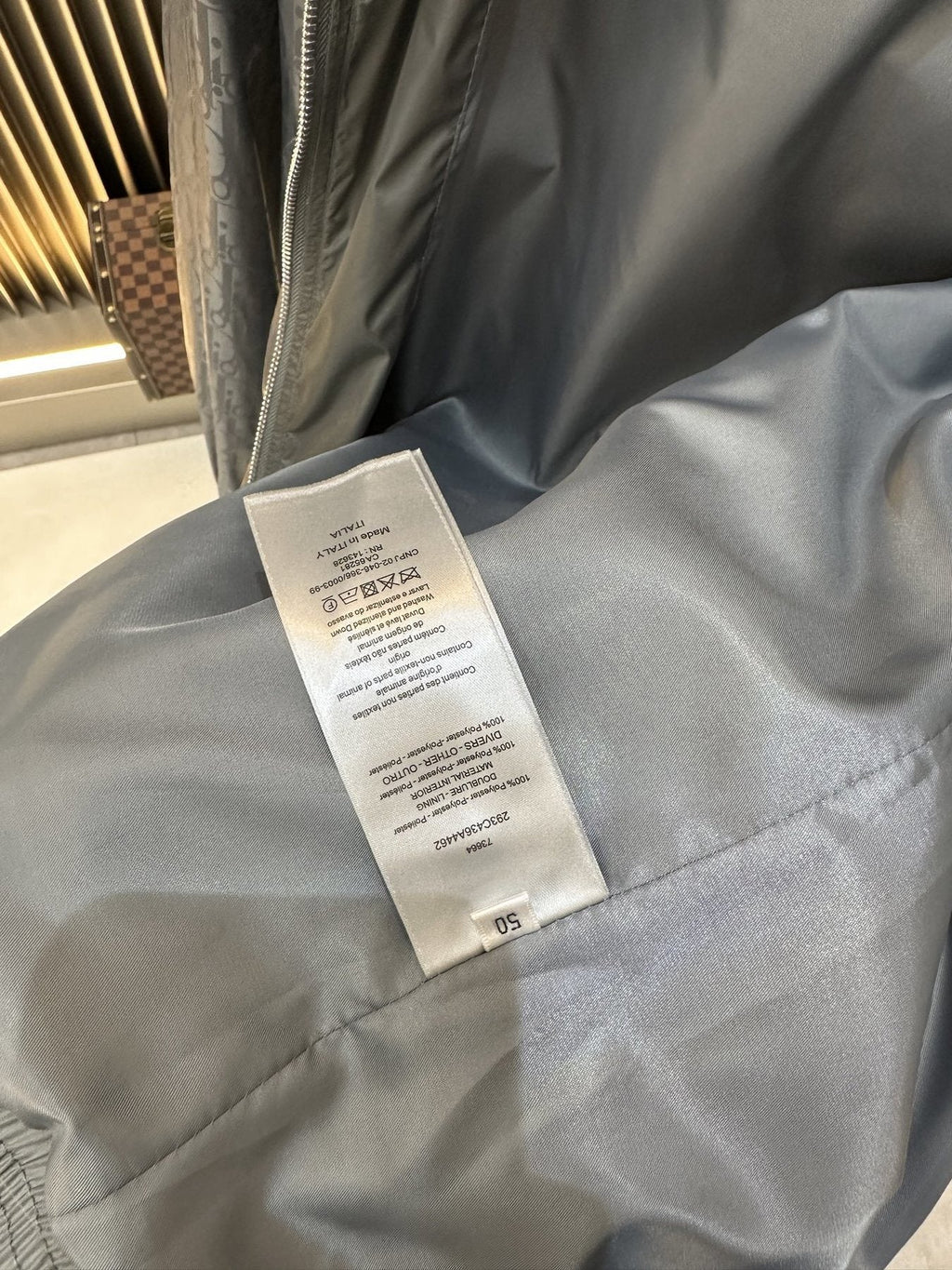 Dior Hooded Two-Tone Windbreaker — neck_label