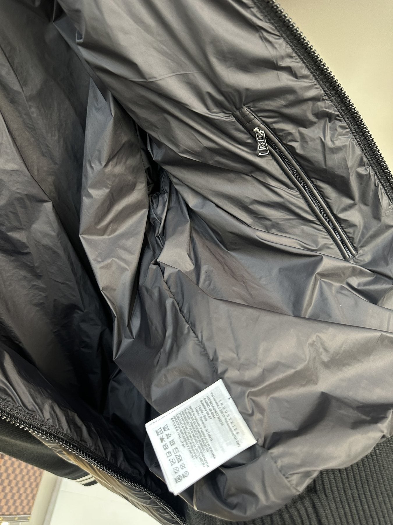 Moncler Sweater Sleeve Down Jacket — neck_label