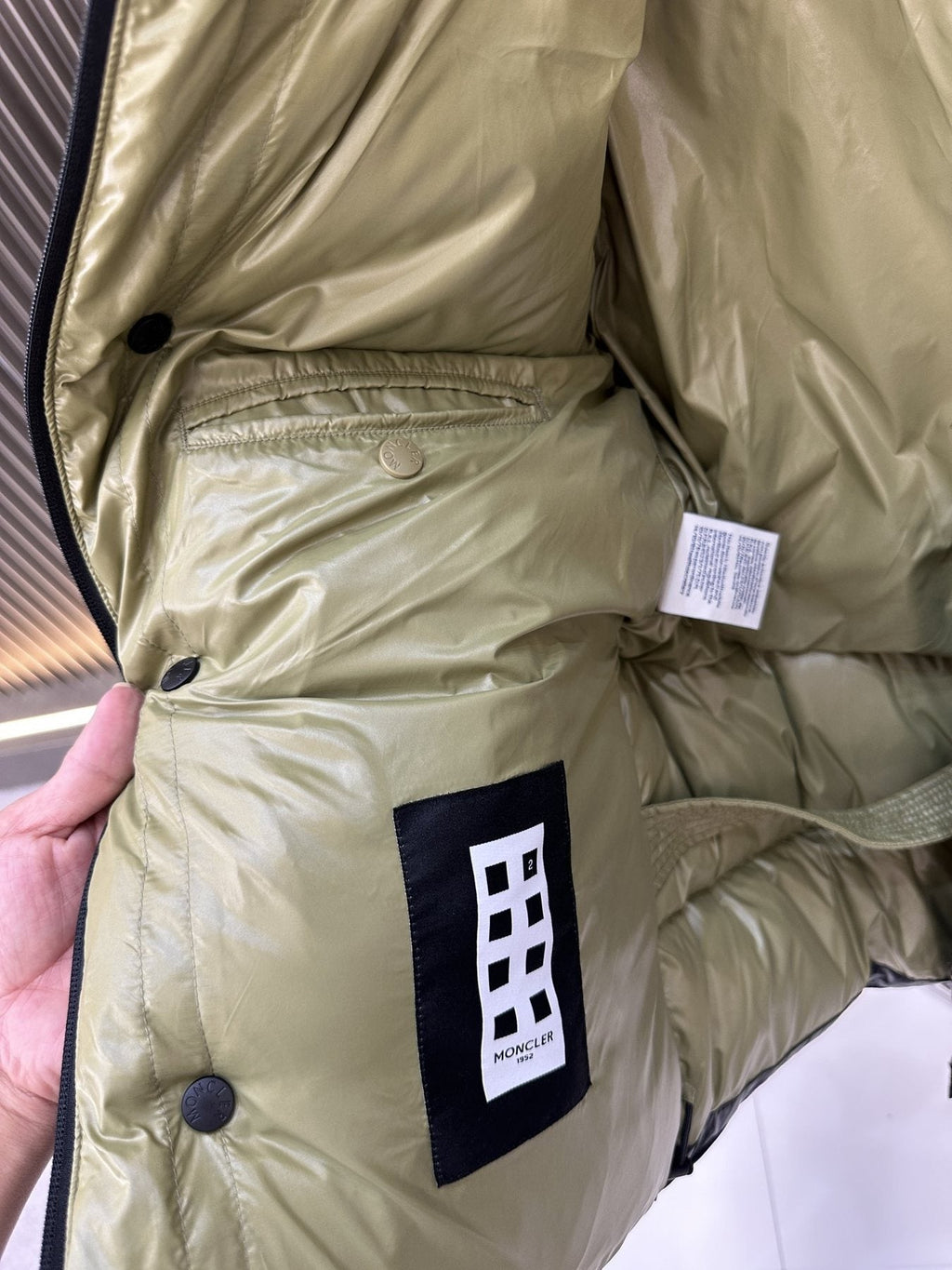 Moncler Black Glossy Quilted Puffer Coat — neck_label