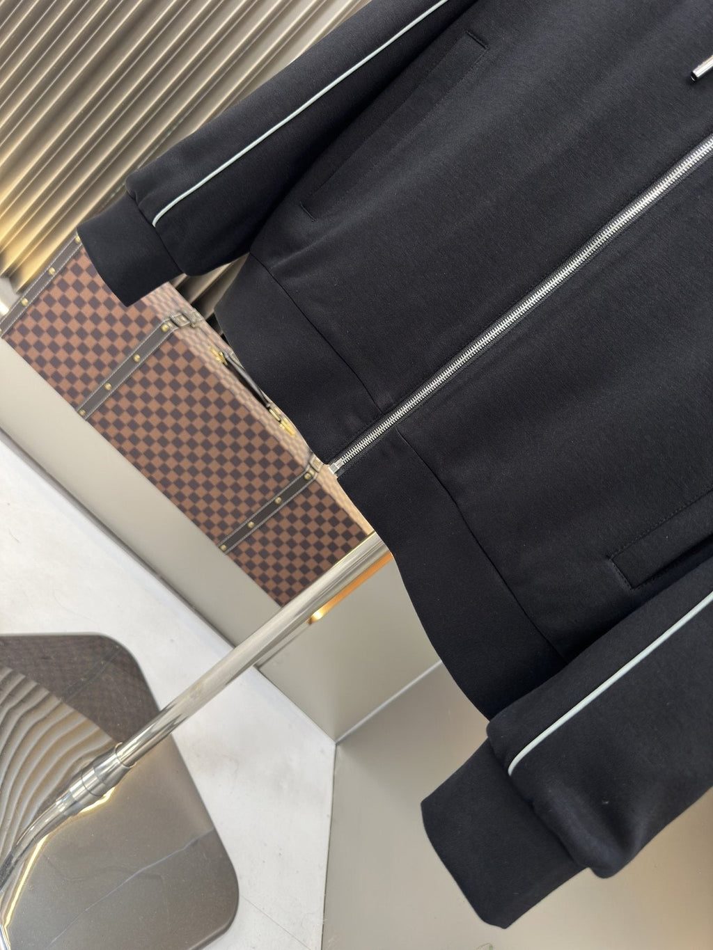 Gucci Hooded Contrast-Piping Jacket — detail