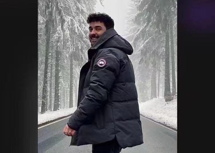 Canada Goose Hooded Quilted Puffer Jacket — model