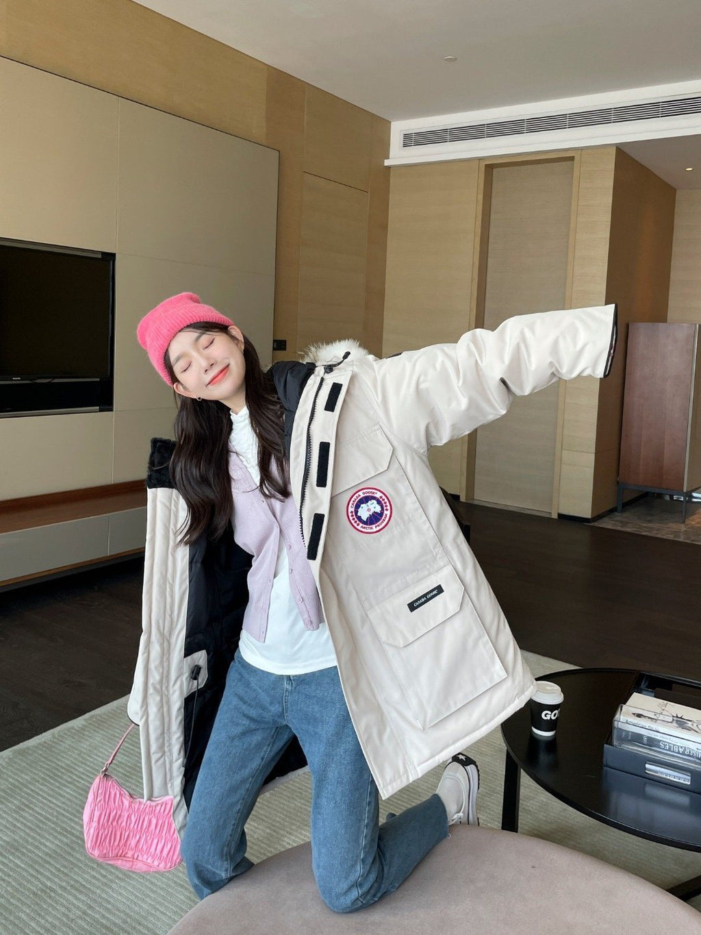 Canada Goose Hooded Fur-Trim Puffer Jacket — front