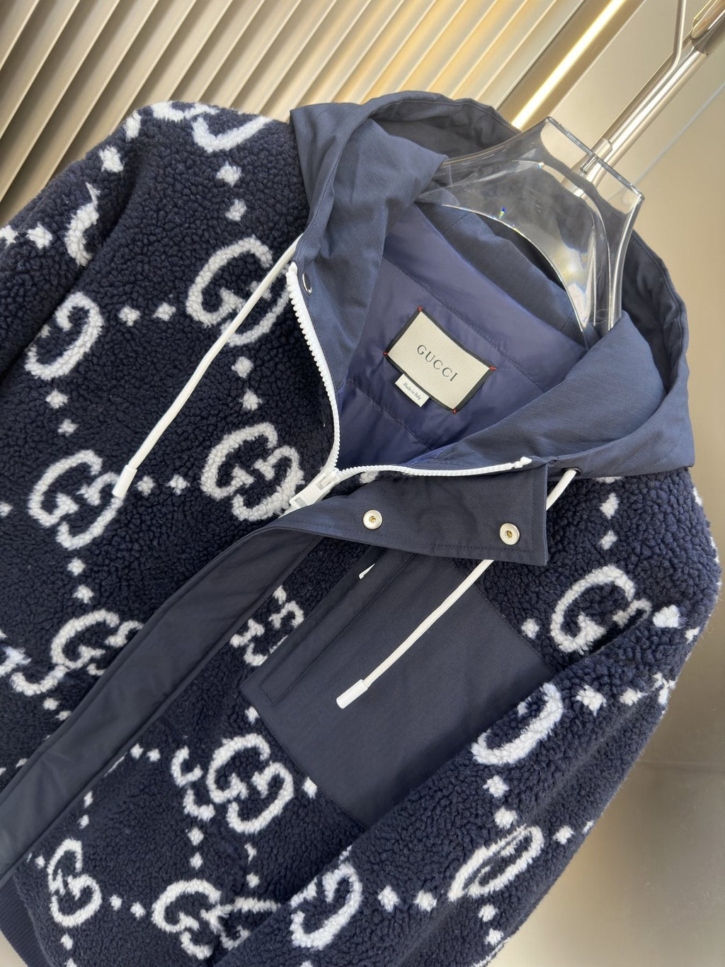 Gucci Navy Hooded Monogram Puffer Jacket — neck_label